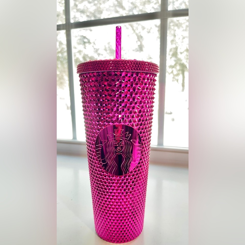 Gorgeous pink 2022 holiday cup!